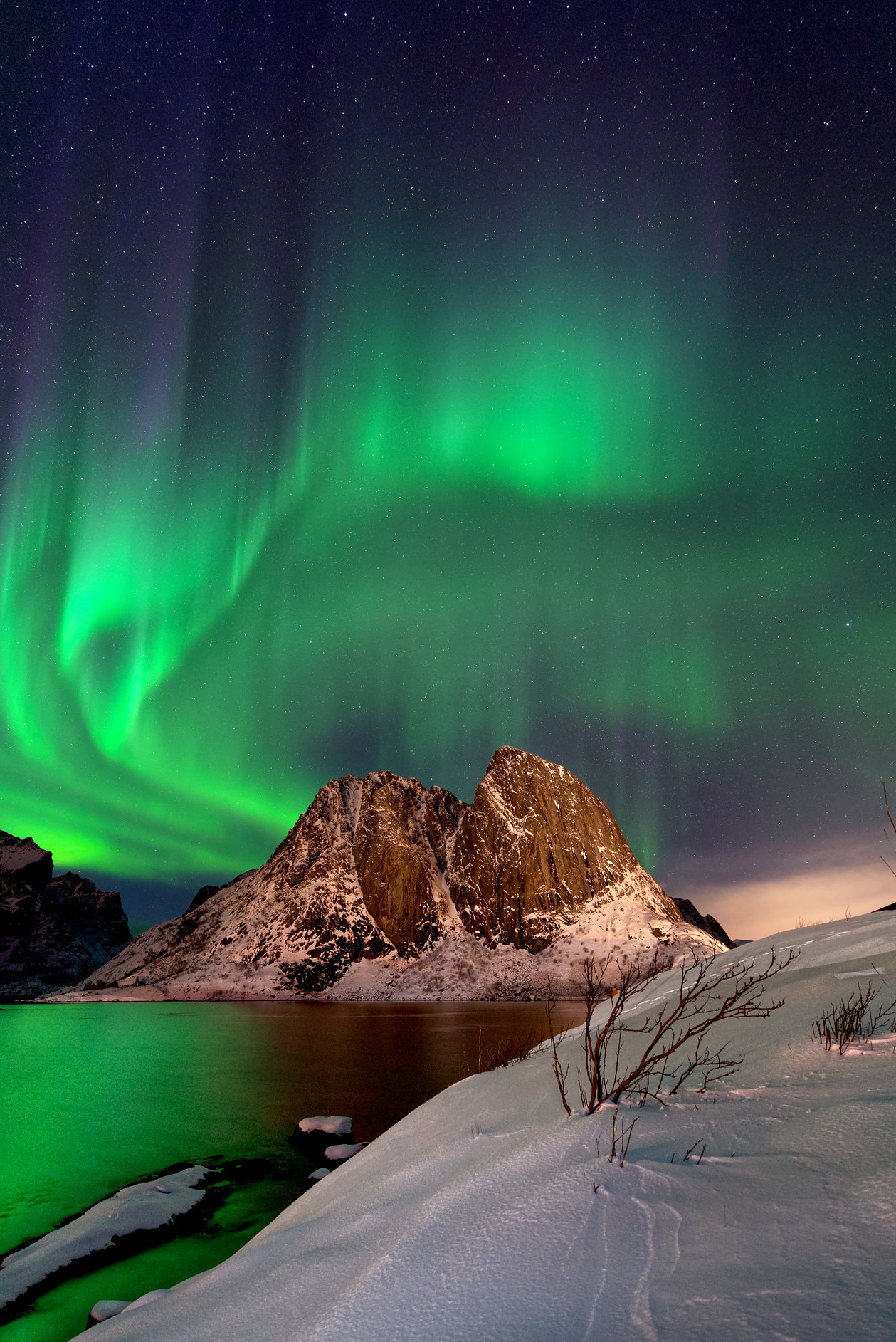 Northern Lights in Iceland: A Celestial Symphony