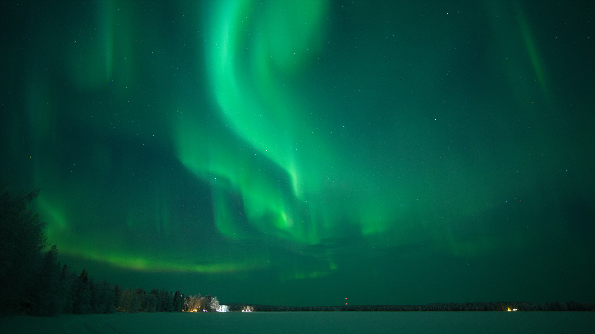 Where can you see Aurora Borealis in Alaska?