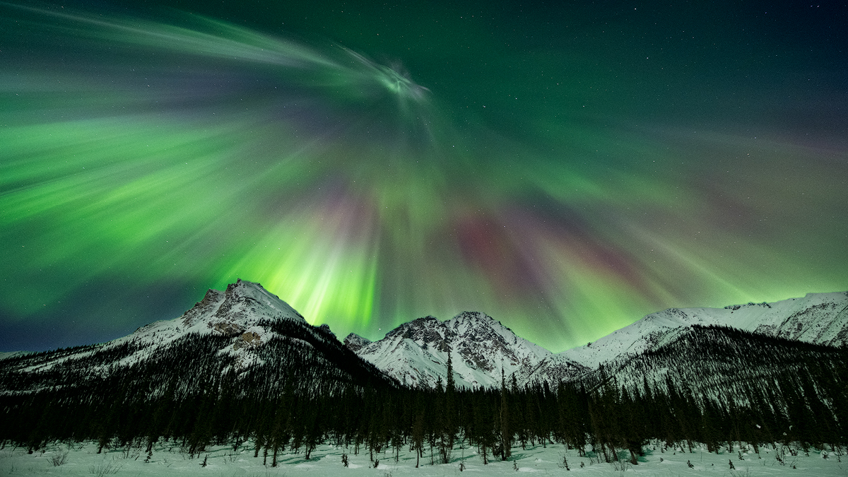 Where Can You See Aurora Borealis in Alaska?