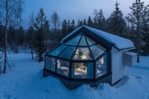 Santa's Igloos Arctic Circle