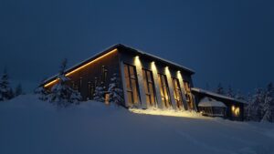 Santa's Igloos Arctic Circle